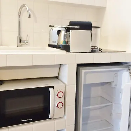 Bed & Breakfast Denis&virginie - Château à Pied - Parking Gratuit 3*