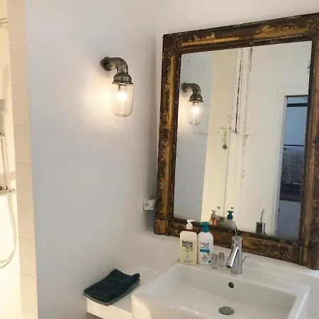 Denis & Virginie - Chateau A Pied - Parking Gratuit