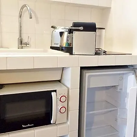 Bed & Breakfast Denis & Virginie - Chateau A Pied - Parking Gratuit Versailles