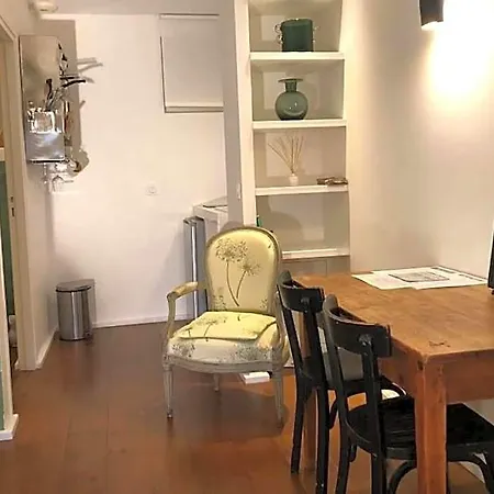 Denis & Virginie - Chateau A Pied - Parking Gratuit فندق مبيت وإفطار فيرفاي